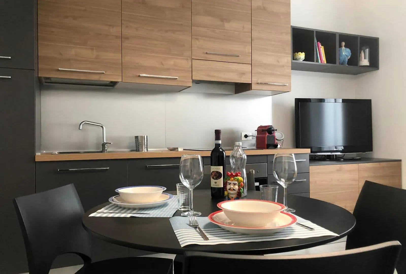 L' Appartamento Del Borgo - Parcheggio Riservato Pavia